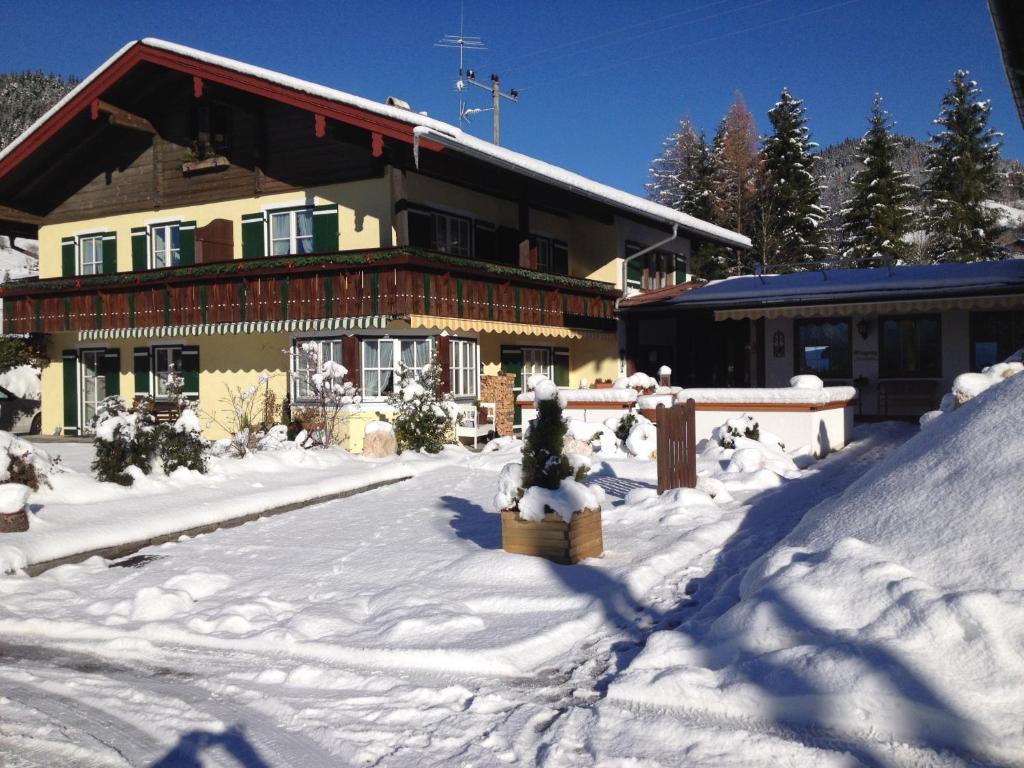 Alpenhotel Bergzauber ベルヒテスガーデン エクステリア 写真